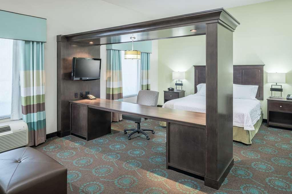 Hampton Inn & Suites Huntsville Research Park Area Bilik gambar